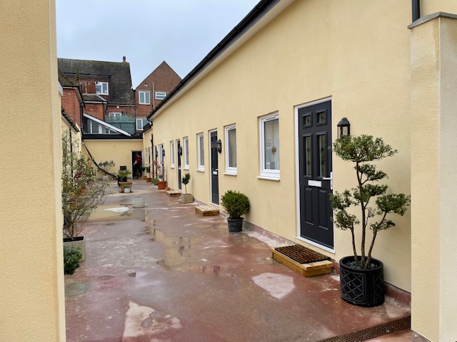 Office in Farnborough - photo 2